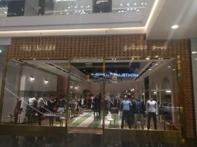 Ted Baker - Brick Shopfront